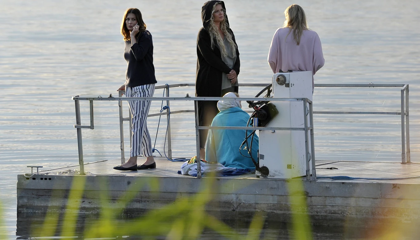 Anita Sokołowska, Joanna Liszowska, Magdalena Stużyńska i Małgorzata Socha na planie "Przyjaciółek" Anita Sokołowska, Joanna Liszowska, Magdalena Stużyńska i Małgorzata Socha na planie "Przyjaciółek"