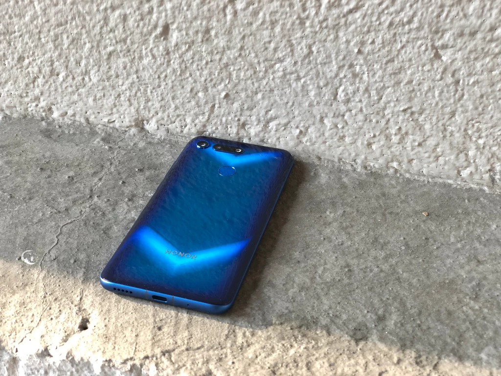 Honor View20