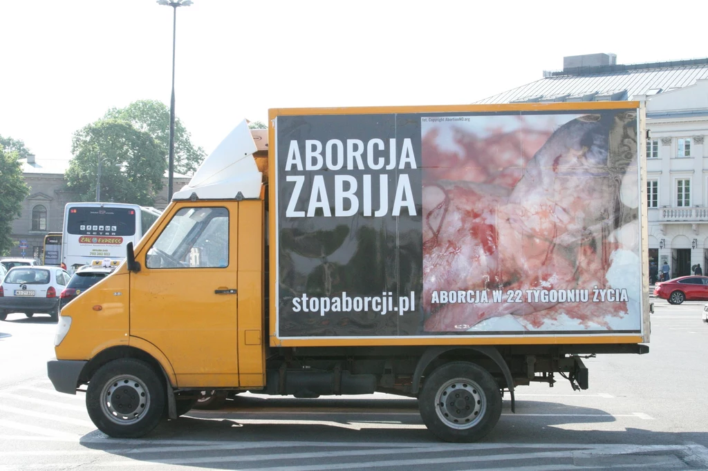 Samochód antyaborcyjny (zdjęcie ilustracyjne) Samochód antyaborcyjny (zdjęcie ilustracyjne)