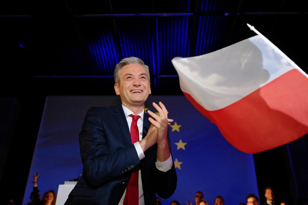 Założyciel i lider partii Robert Biedroń podczas konwencji regionalnej partii "Wiosna"
