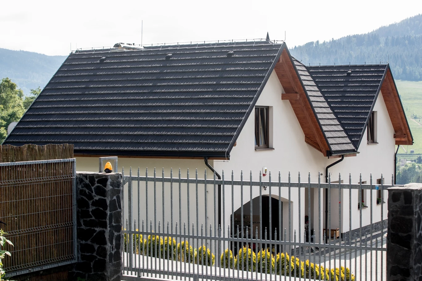 Dom Justyny Żyły z zewnątrz