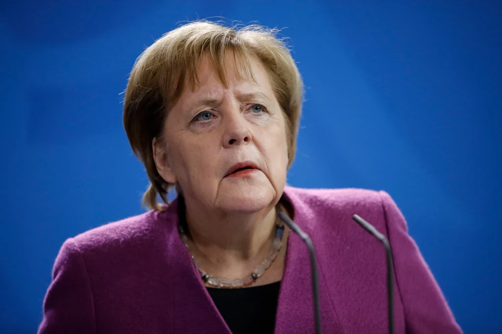 Angela Merkel uda się do Rosji