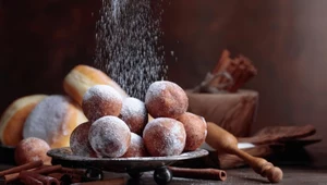 Szybkie minipączki z ricottą