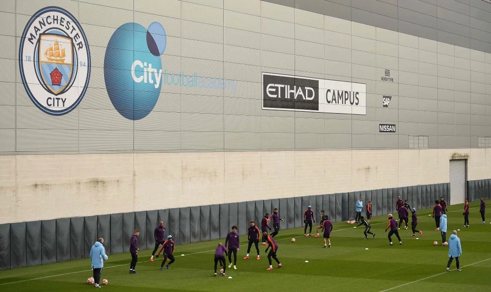 Grupa City Football Group (CFG) jest właścicielem piłkarskiego mistrza Anglii Manchesteru City Grupa City Football Group (CFG) jest właścicielem piłkarskiego mistrza Anglii Manchesteru City