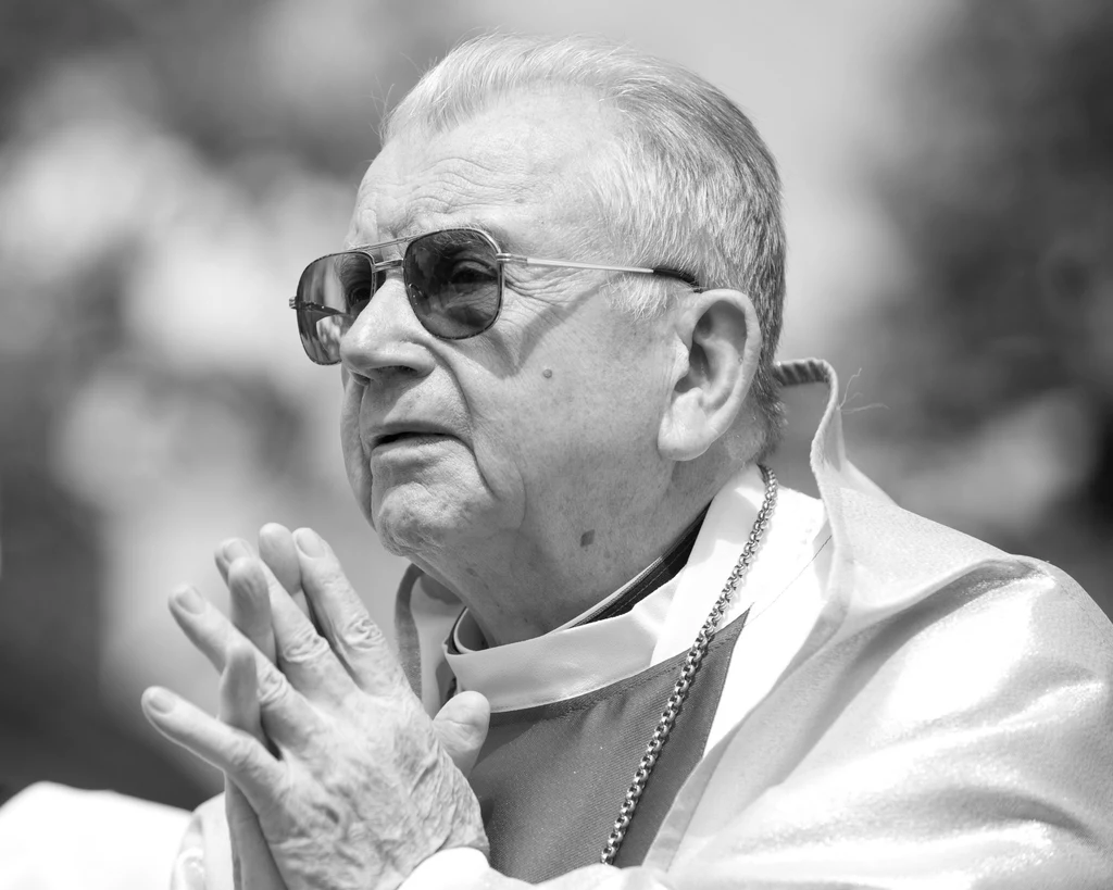Śp. biskup senior diecezji łowickiej Alojzy Orszulik Śp. biskup senior diecezji łowickiej Alojzy Orszulik