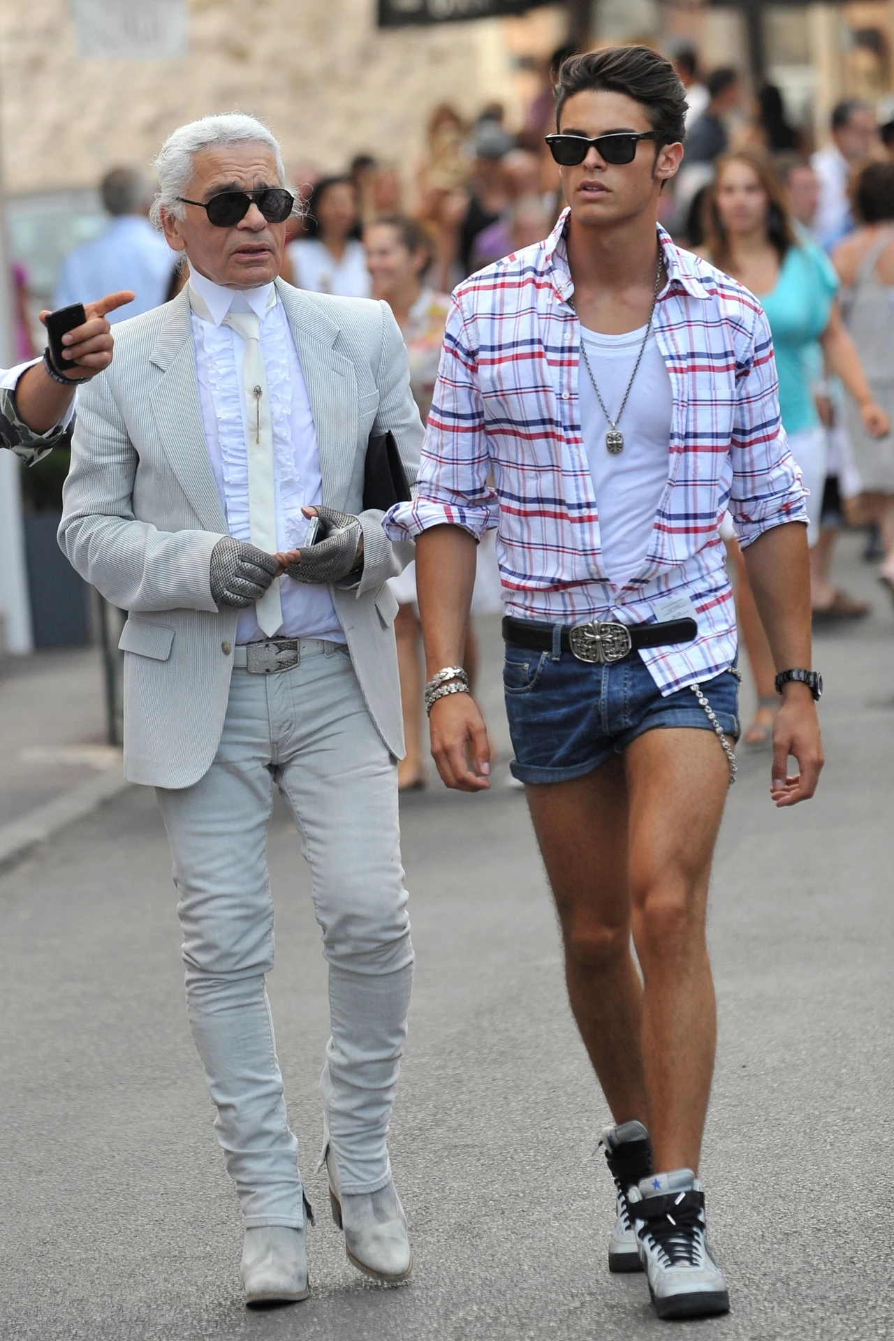 Karl Lagerfeld z przyjacielem, fot. zz.Arch Clement Prioli/Starface/STARFACE PHOTO Karl Lagerfeld z przyjacielem, fot. zz.Arch Clement Prioli/Starface/STARFACE PHOTO