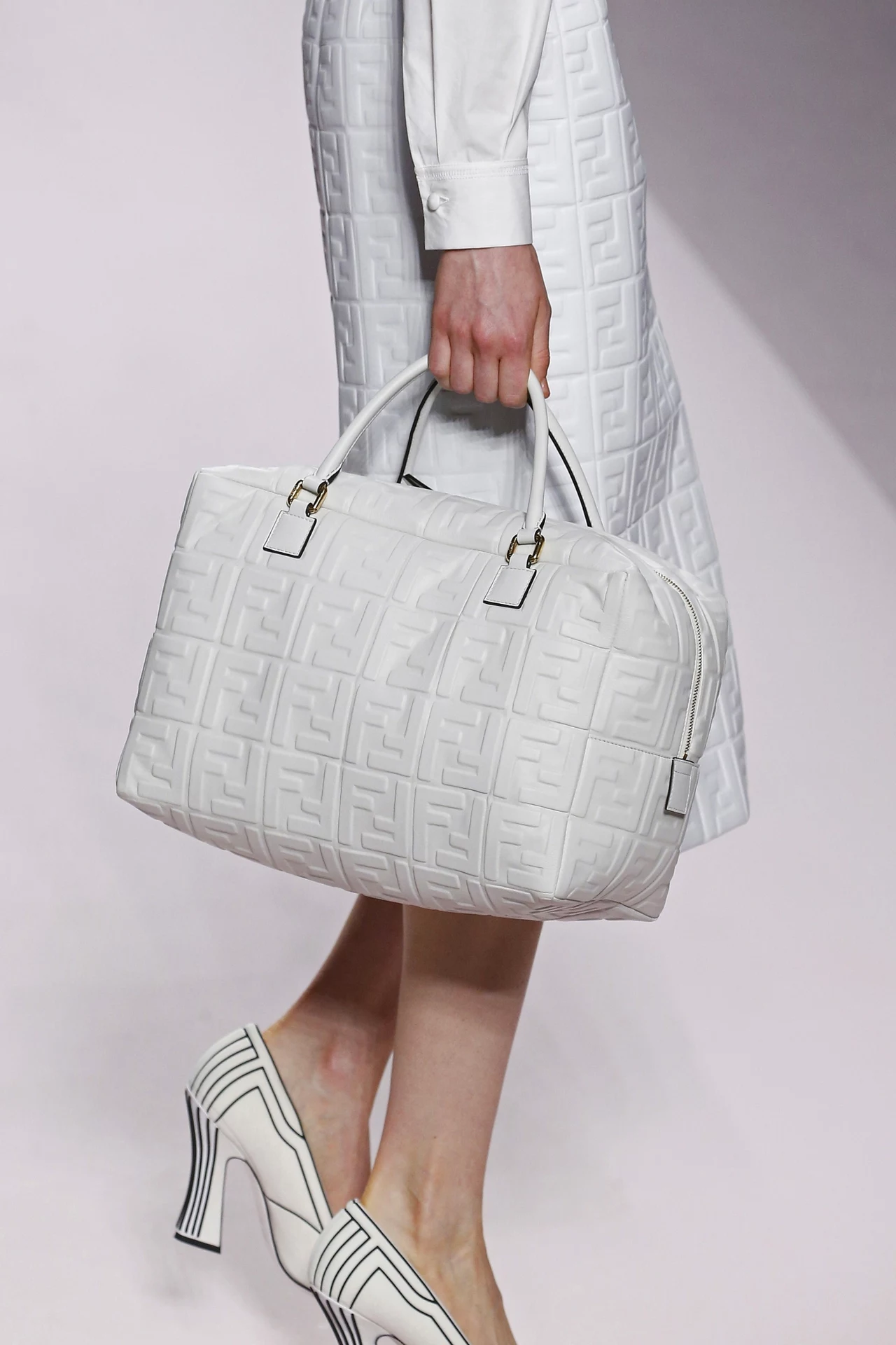 Wiosna/lato 2019, pokaz mody Fendi Wiosna/lato 2019, pokaz mody Fendi