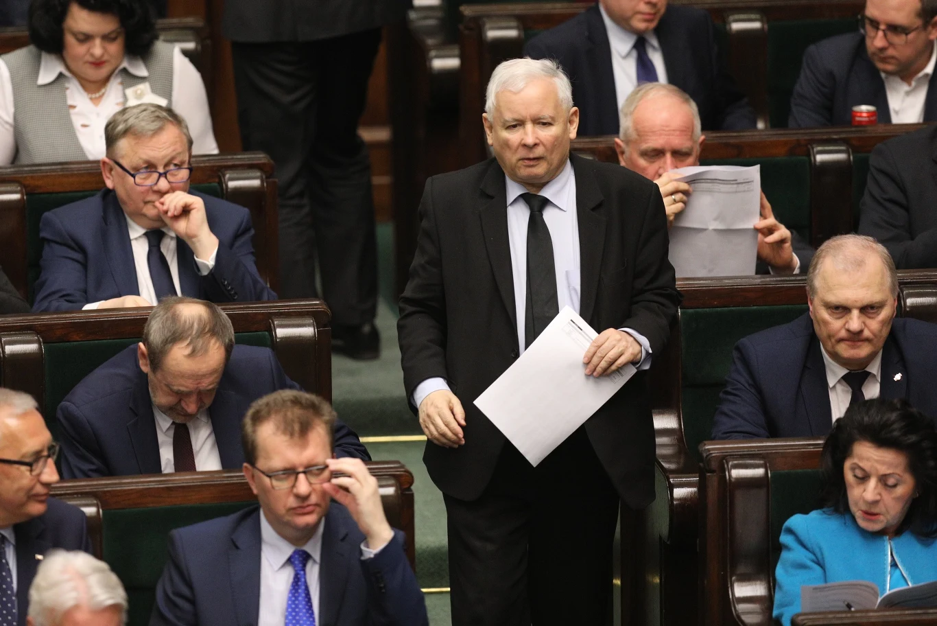 Jarosław Kaczyński na sali sejmowej Jarosław Kaczyński na sali sejmowej