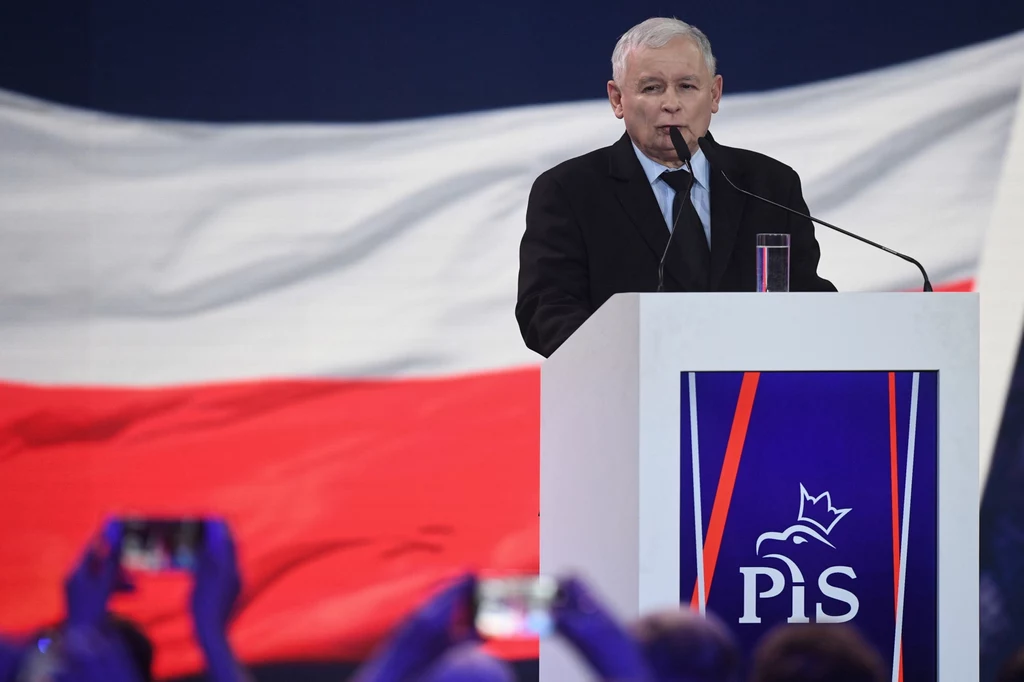 Prezes PiS Jarosław Kaczyński podczas Konwencji Prawa i Sprawiedliwości Prezes PiS Jarosław Kaczyński podczas Konwencji Prawa i Sprawiedliwości