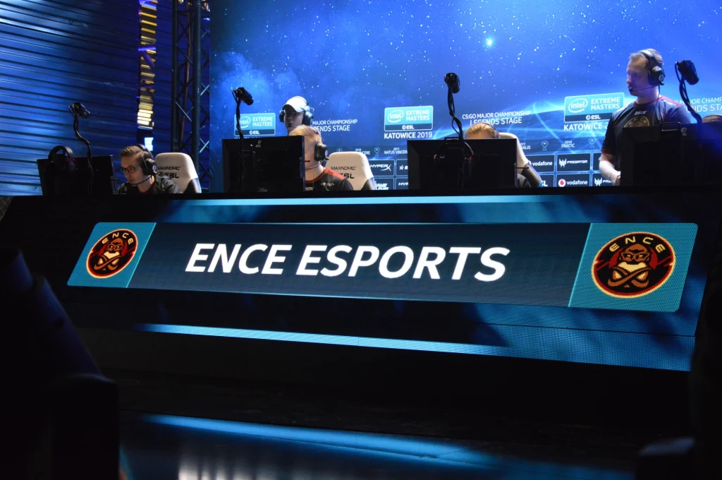 ENCE jest o krok od zostania "legendą" ENCE jest o krok od zostania "legendą"