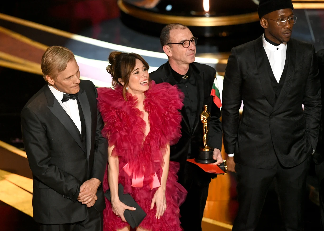 Linda Cardellini na oscarowej scenie u boku Viggo Mortensena i Mahershala Ali