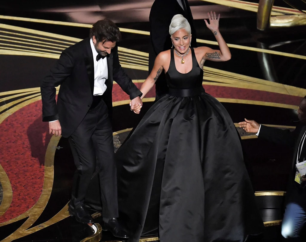 Lady Gaga zachwyciła kreacją podczas tegorocznego rozdania Oscarów 