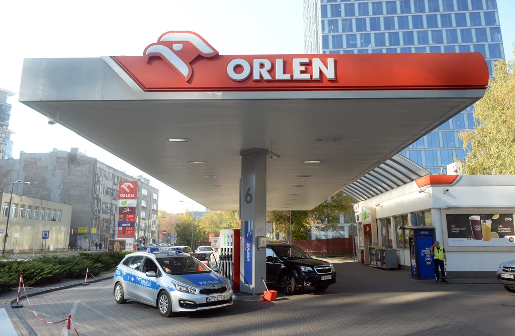 Orlen - jako państwowy koncern - musi wspierać elektromobilność