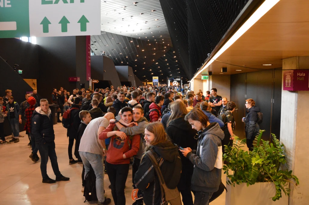 Takie kolejki to dopiero przedsmak nadchodzącego weekendu w Katowicach. Takie kolejki to dopiero przedsmak nadchodzącego weekendu w Katowicach.