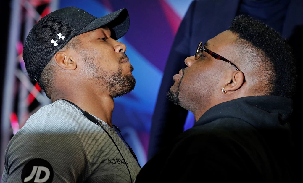 Anthony Joshua (z lewej) i Jarrell Miller
