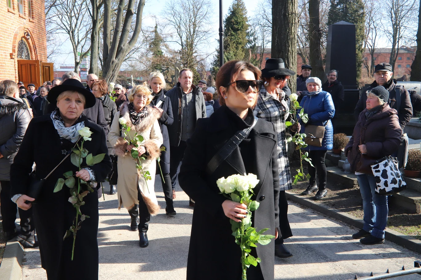 Cezarego Mocka pożegnała Marta Manowska i uczestnicy "Sanatorium miłości"