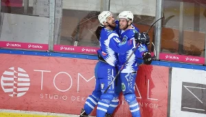 Radość Martina Przygodzkiego (z prawej) celebruje zdobytego gola