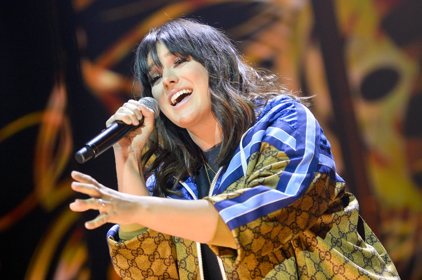 Ewa Farna zapowiada nowy album Ewa Farna zapowiada nowy album