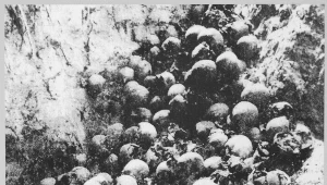 Na zdjęciu: Szczątki mieszkańców Woli Ostrowskiej na Wołyniu zamordowanych w 1943 roku przez ukraińskich nacjonalistów