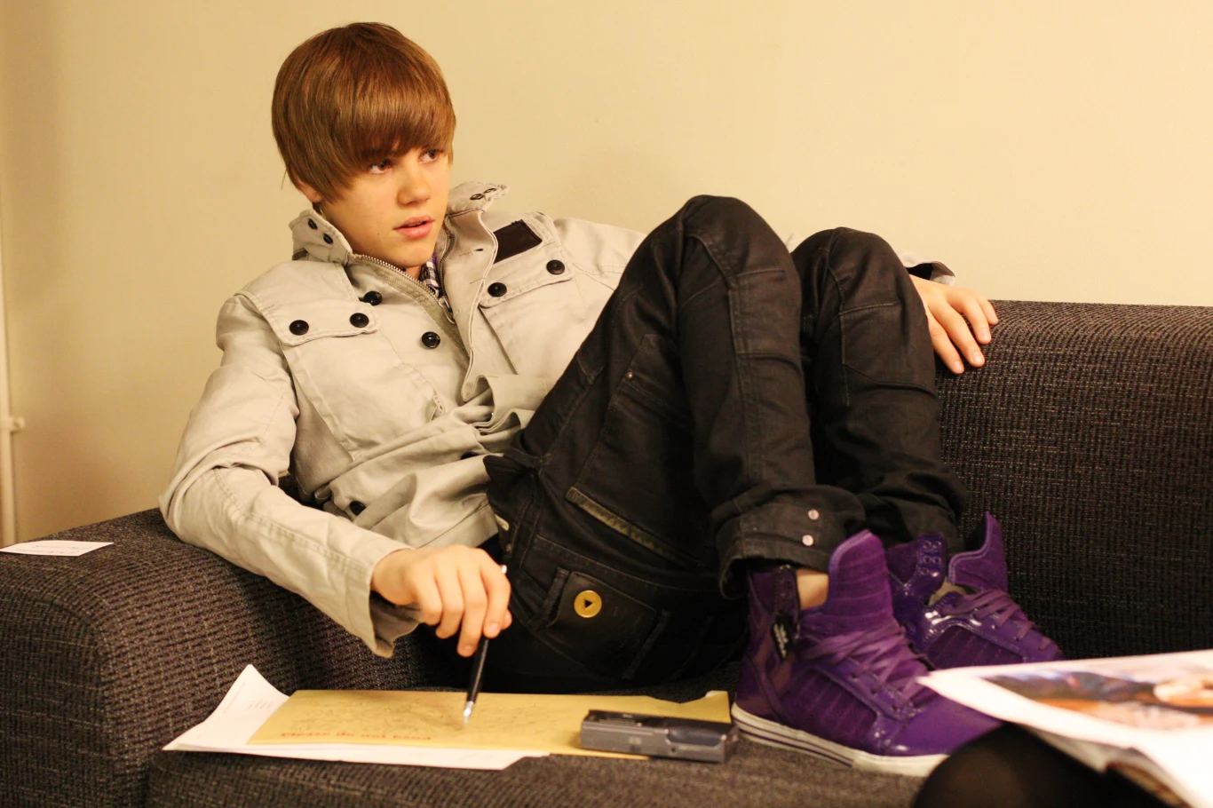 Pierwszy singel młodego wykonawcy, zatytułowany "One Time" został wydany w maju 2009 roku, a za jego produkcję odpowiadali między innymi The-Dream i Tricky Stewart.