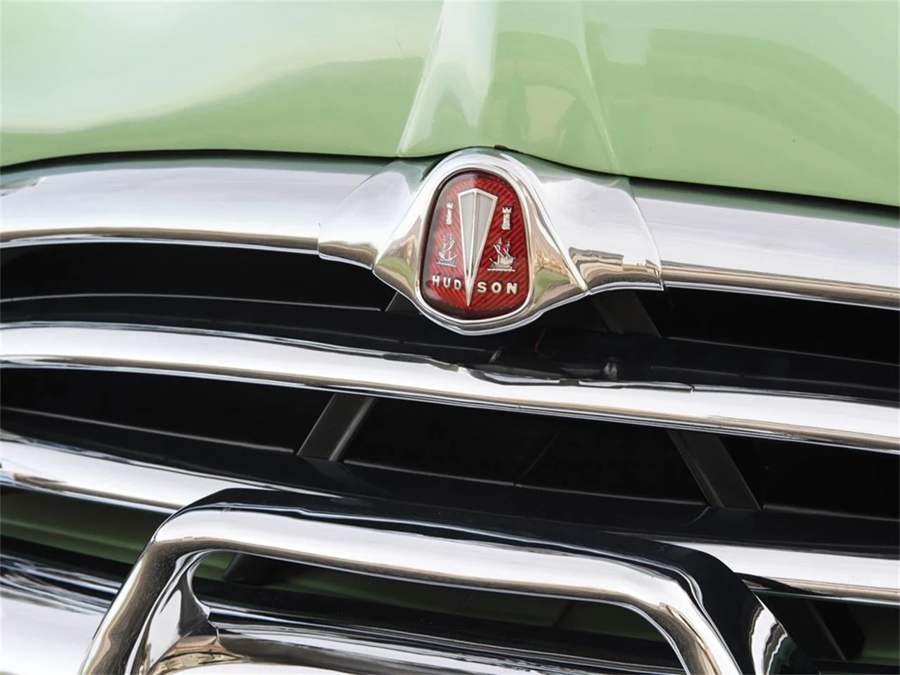 Hudson hornet sedan z 1953 zostanie zlicytowany w weekend 29-30 marca. Fot. RM Sotheby's