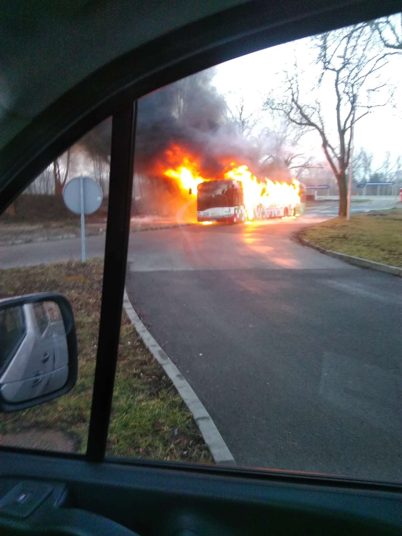 Pożar autobusu w Dąbrowie Górniczej Pożar autobusu w Dąbrowie Górniczej