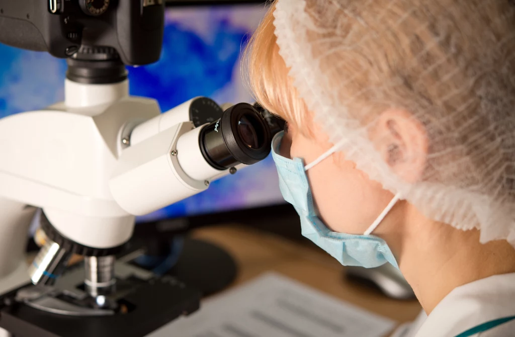 Wynik badania cytolog przedstawia teraz w formie opisowej. Cytologia pozwala wykryć nieprawidłowości sugerujące stan przednowotworowy lub nowotworowy szyjki macicy, w czasie, kiedy nie ma żadnych objawów. Wynik badania cytolog przedstawia teraz w formie opisowej. Cytologia pozwala wykryć nieprawidłowości sugerujące stan przednowotworowy lub nowotworowy szyjki macicy, w czasie, kiedy nie ma żadnych objawów.