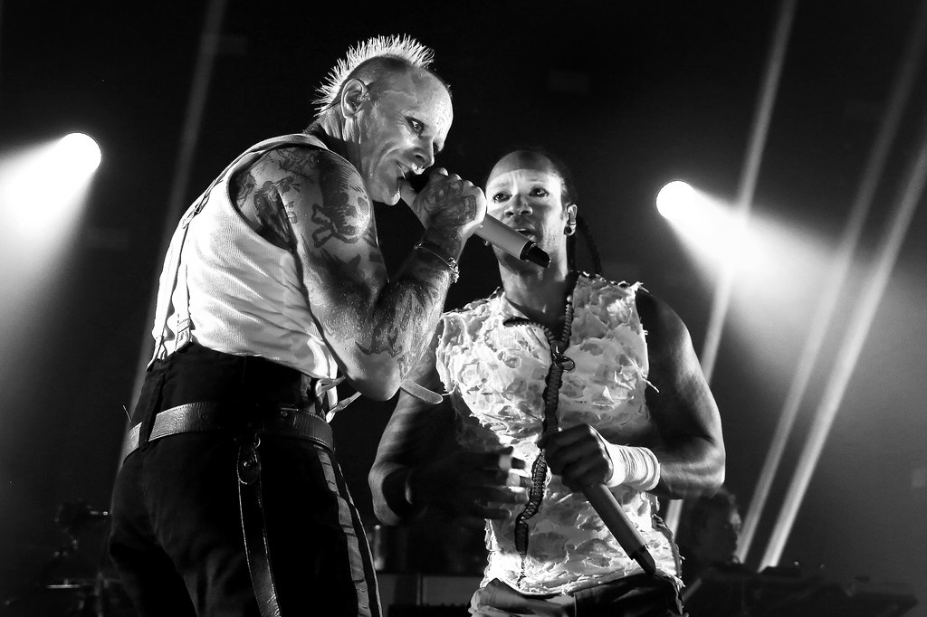 Keith Flint i Maxim (The Prodigy) na scenie