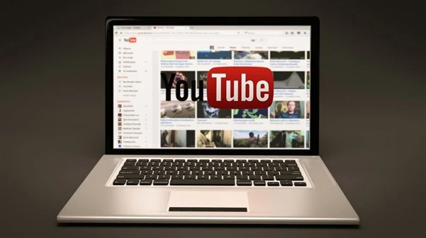 YouTube YouTube