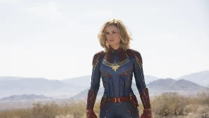 Brie Larson jako tytułowa bohaterka filmu "Kapitan Marvel"