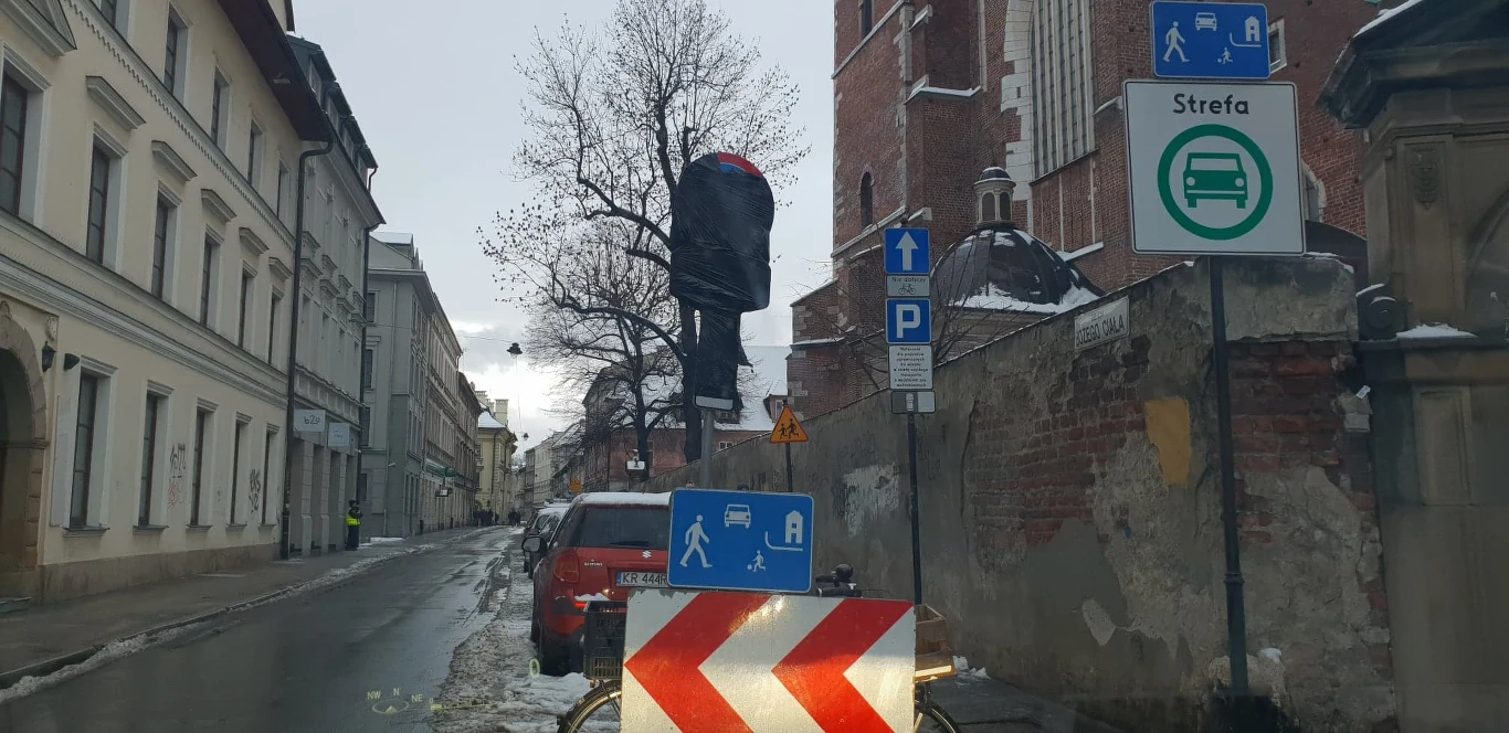 Kto zapłaci za wprowadzenie i likwidację strefy? Nie urzędnicy, tylko mieszkańcy Krakowa