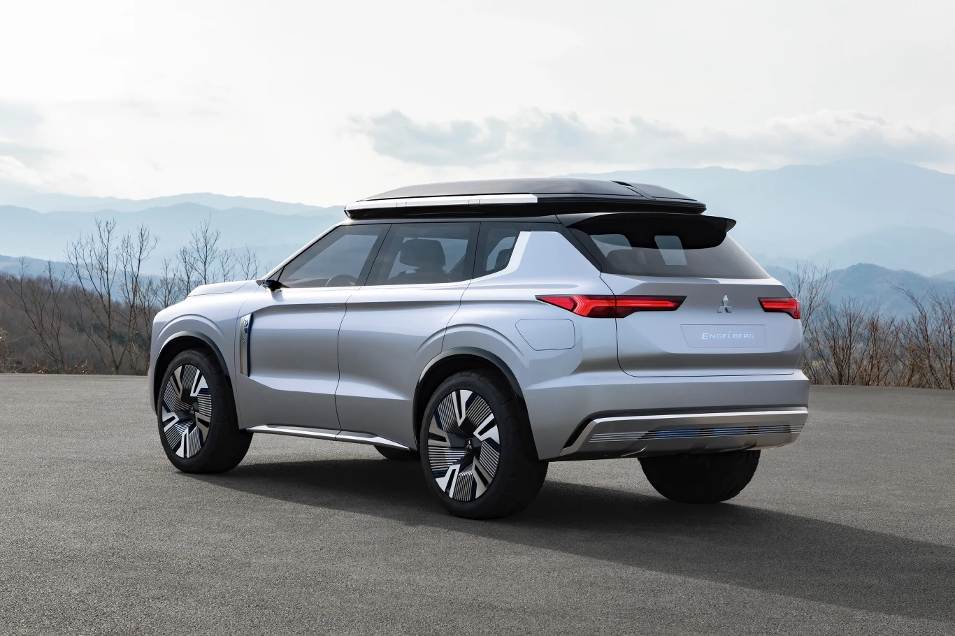 Mitsubishi Engelberg Tourer