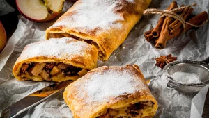 Strudel z jabłkami