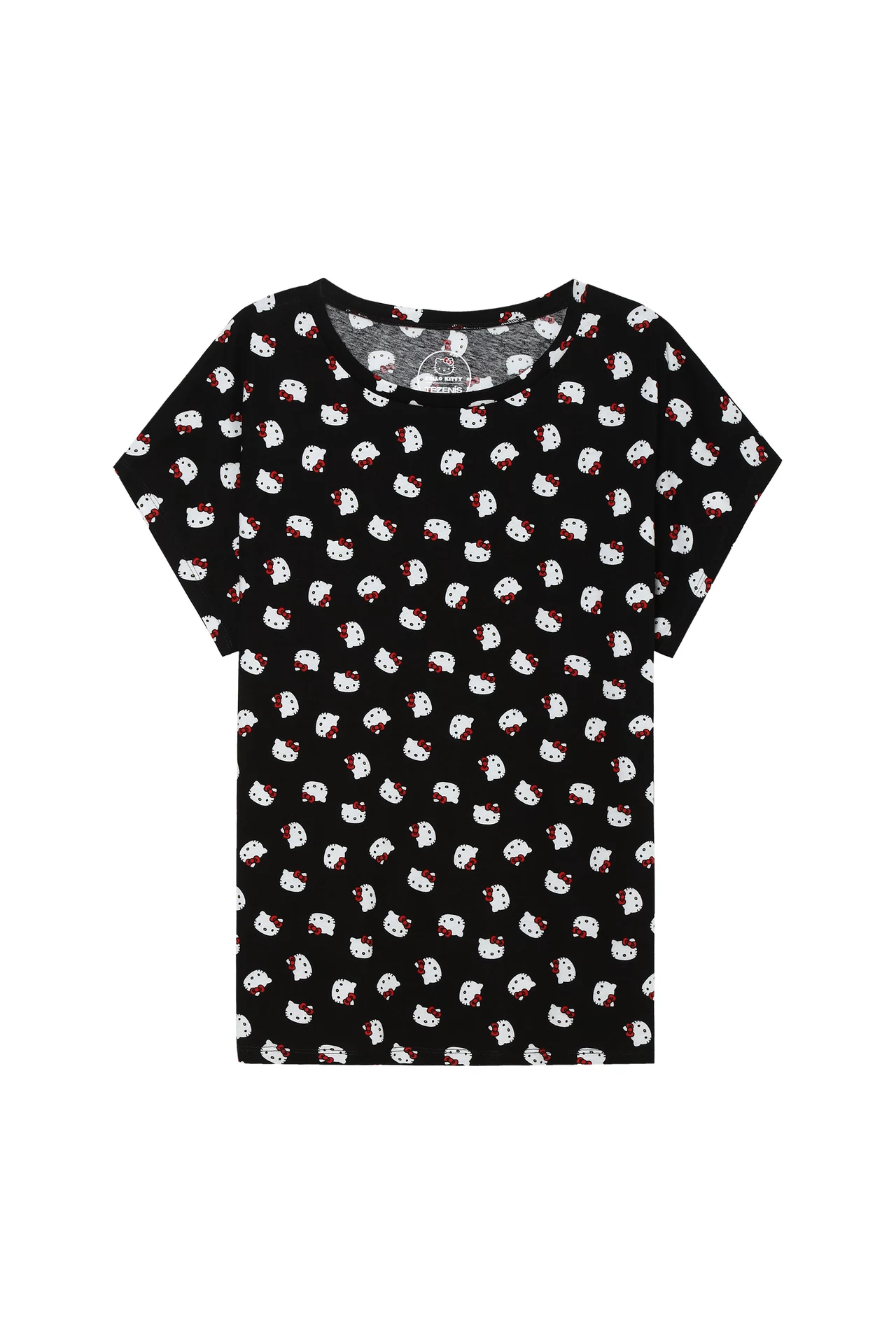 Piżamy, biustonosze, figi, brazyliany, a także koszulki i bluzy brandowane Hello Kitty – to limitowana kolekcja Tezenis, która idealnie pasuje do kapryśnej wiosennej pogody. Motywem przewodnim jest oczywiście urocza twarz małej, japońskiej ikony, jak zwykle ozdobiona charakterystyczną czerwoną kokardką na lewym uchu. Piżamy, biustonosze, figi, brazyliany, a także koszulki i bluzy brandowane Hello Kitty – to limitowana kolekcja Tezenis, która idealnie pasuje do kapryśnej wiosennej pogody. Motywem przewodnim jest oczywiście urocza twarz małej, japońskiej ikony, jak zwykle ozdobiona charakterystyczną czerwoną kokardką na lewym uchu.