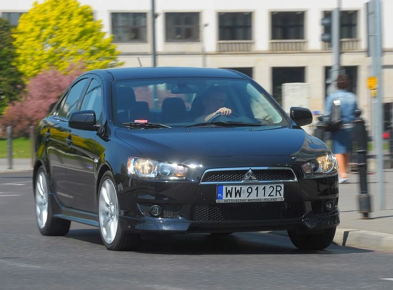 Mitsubishi Lancer (2007-2017) 