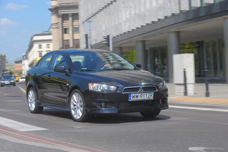 Mitsubishi Lancer (2007-2017) 