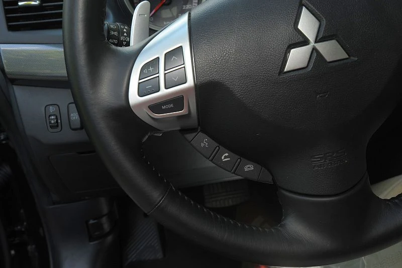 Mitsubishi Lancer (2007-2017) 