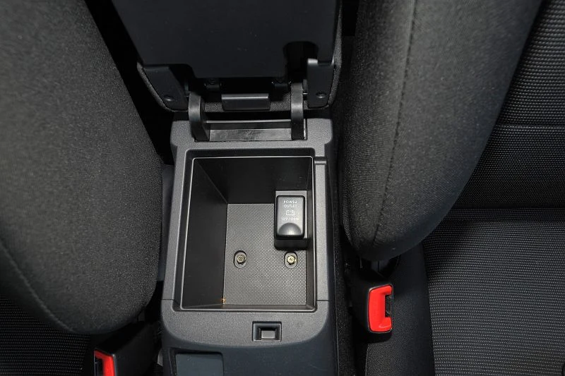 Mitsubishi Lancer (2007-2017) 