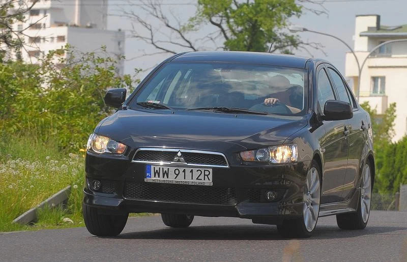 Mitsubishi Lancer (2007-2017) 