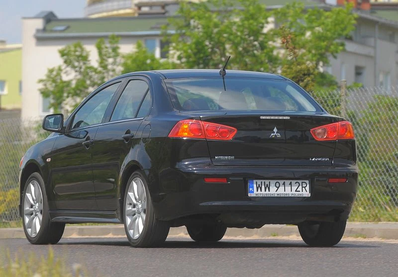 Mitsubishi Lancer (2007-2017) 