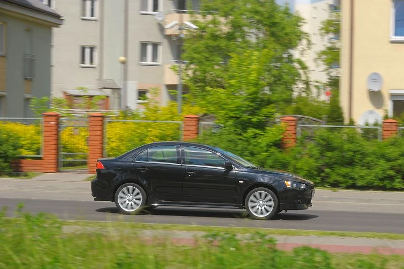 Mitsubishi Lancer (2007-2017) 