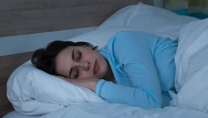 Śpisz w taki sposób? To mówi o tobie więcej od znaku zodiaku