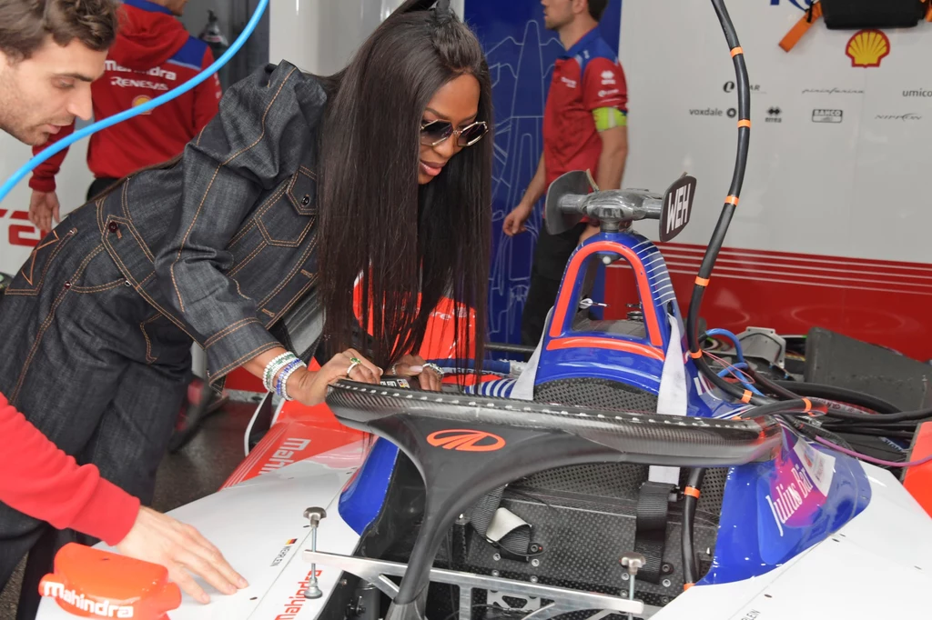 Naomi Campbell Naomi Campbell