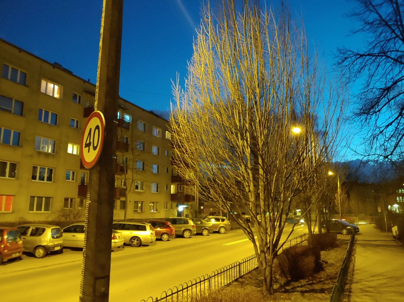 Zdjęcie wykonane LG V40 ThinQ