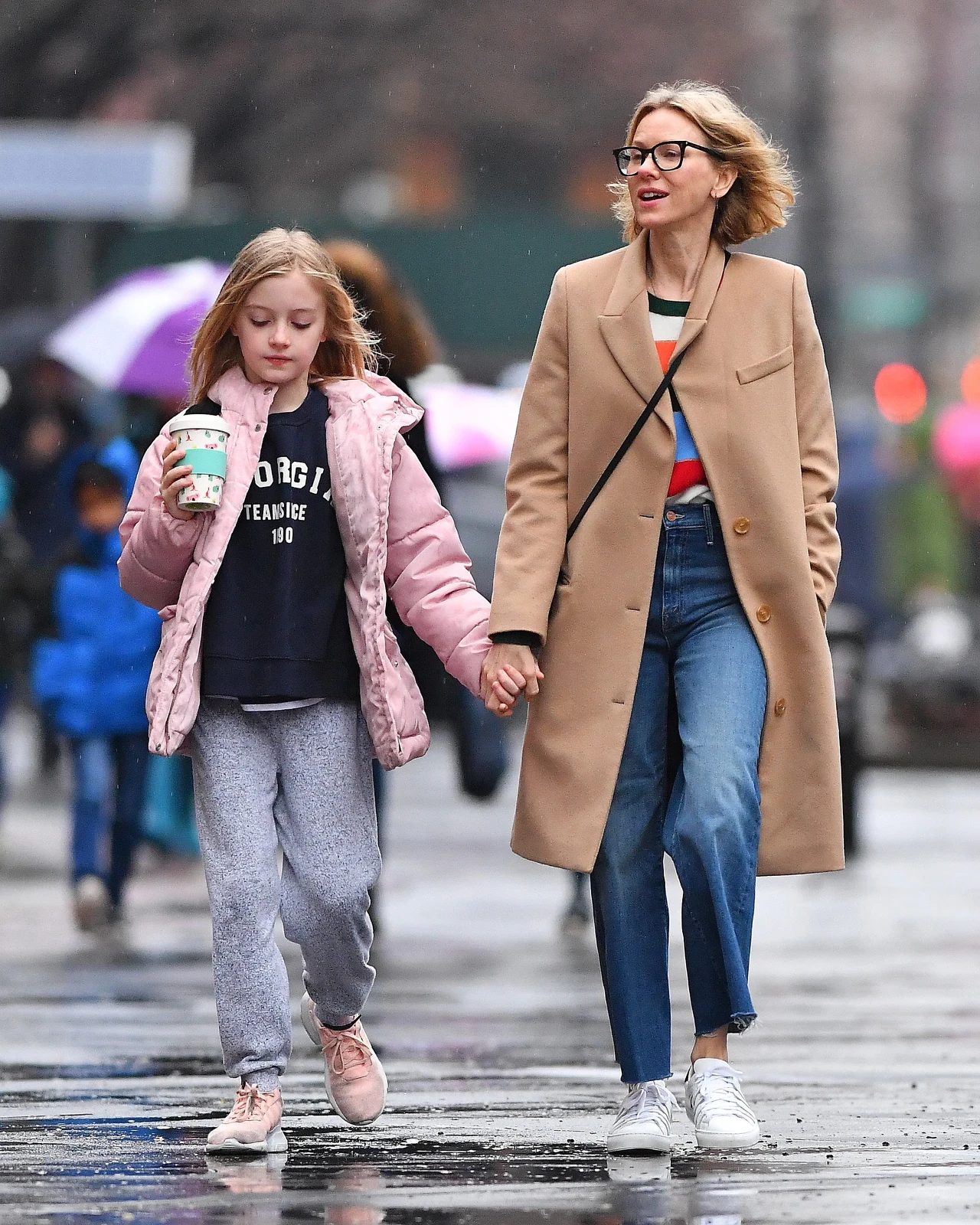 Naomi Watts z synem Samuelem  Naomi Watts z synem Samuelem