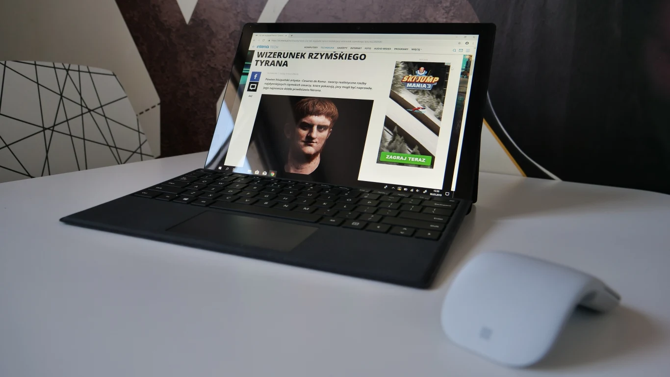 ​Microsoft Surface Pro 6