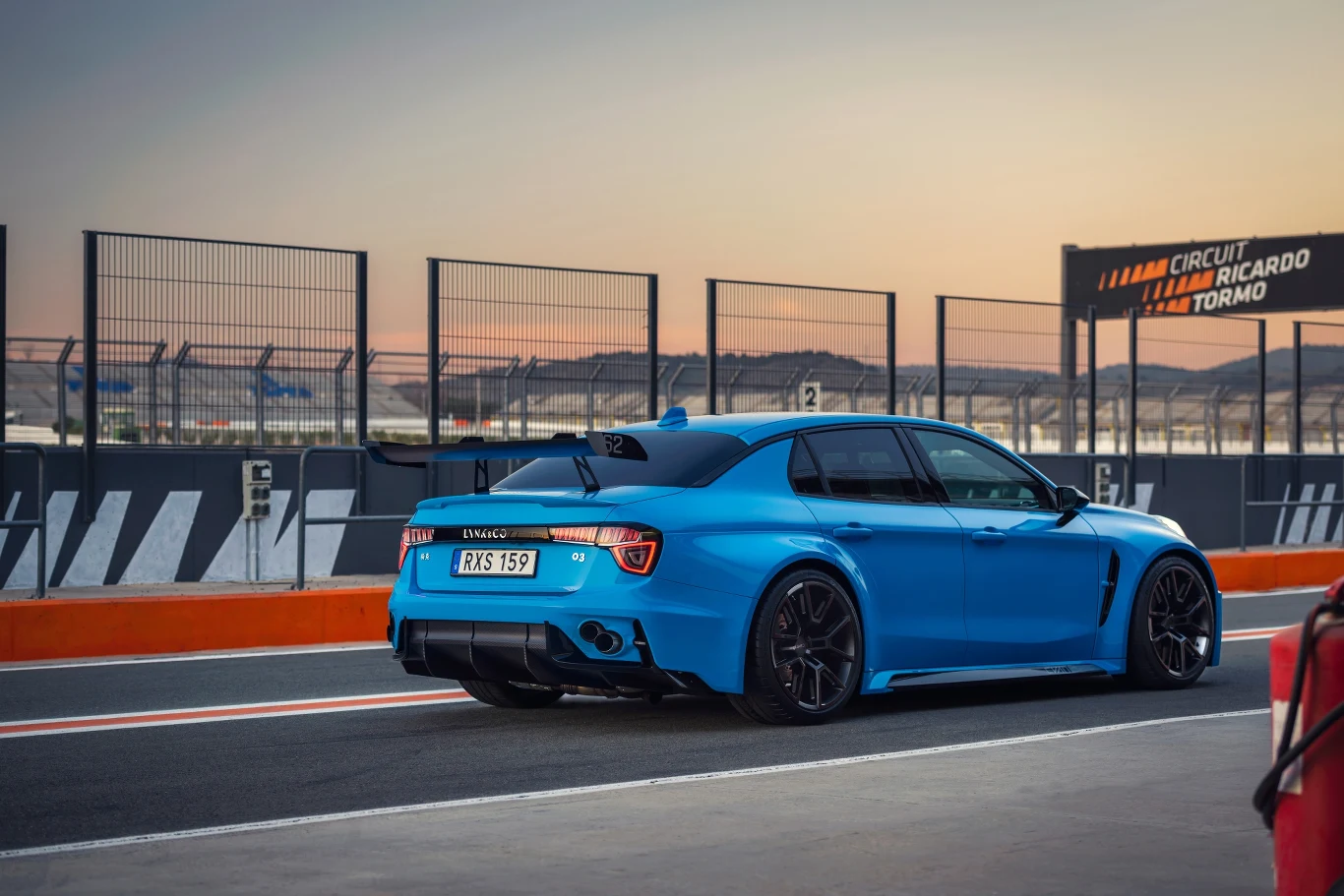 Lynk & Co 03 Cyan Concept