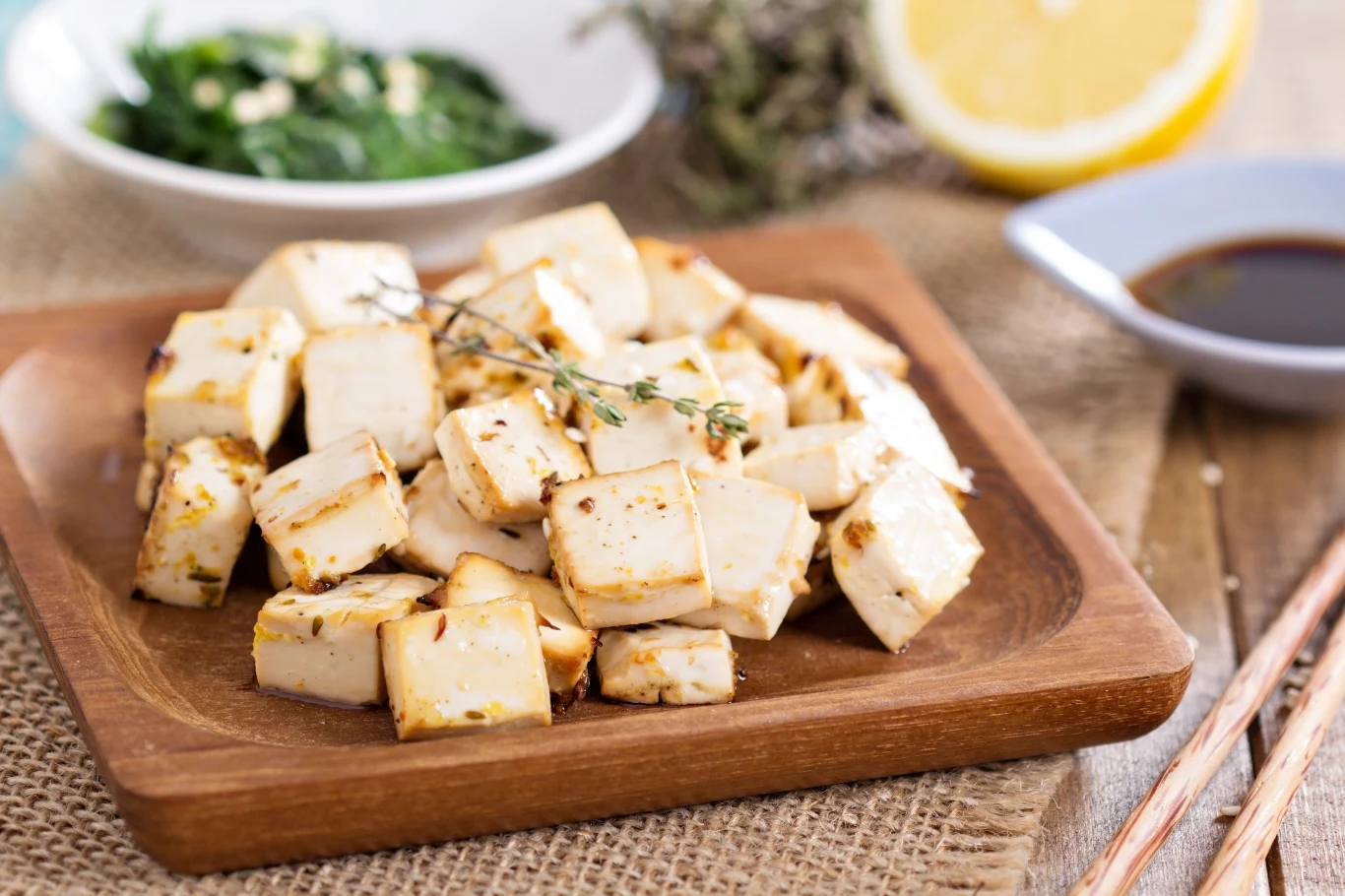 Tofu może posłużyć za bazę do pysznej pasty