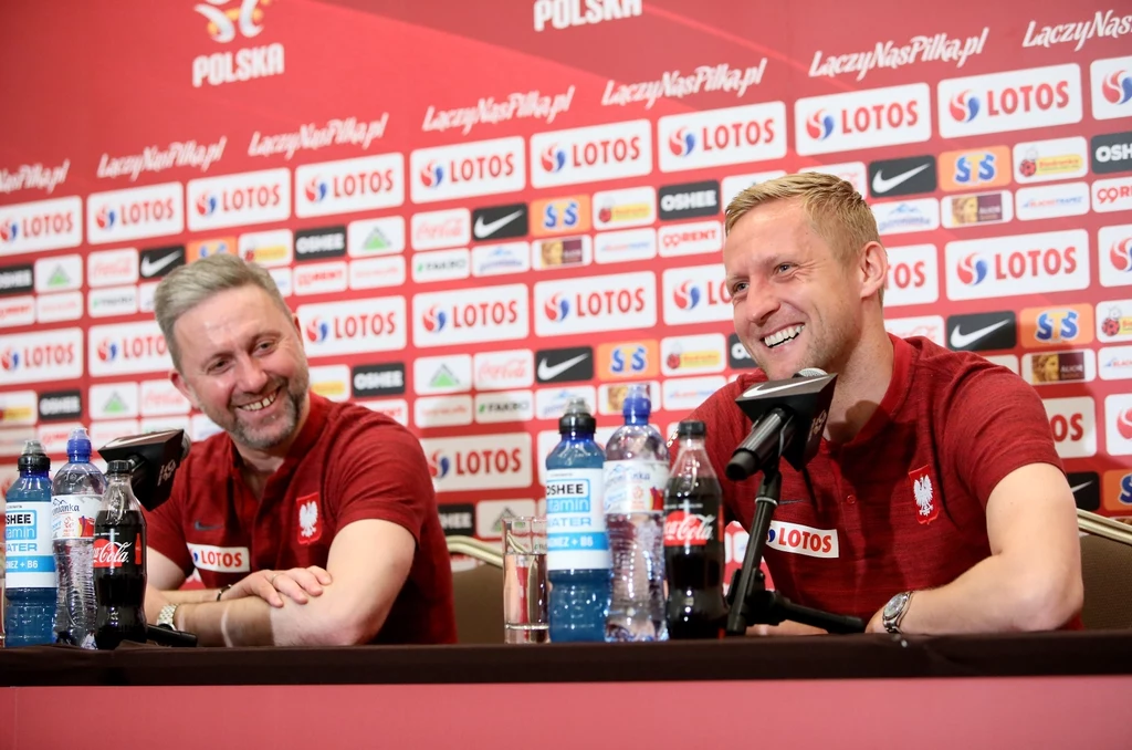 Selekcjoner Jerzy Brzęczek i obrońca Orłów Kamil Glik Selekcjoner Jerzy Brzęczek i obrońca Orłów Kamil Glik