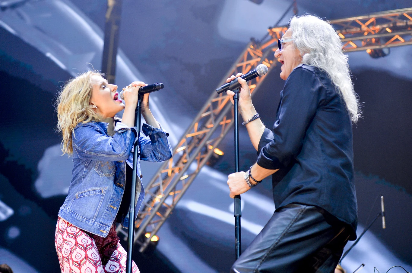 Patrycja Markowska i Grzegorz Markowski prezentują nowy teledysk Patrycja Markowska i Grzegorz Markowski prezentują nowy teledysk